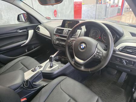 2017-BMW-1-Series-118i-5-dr-Auto_8