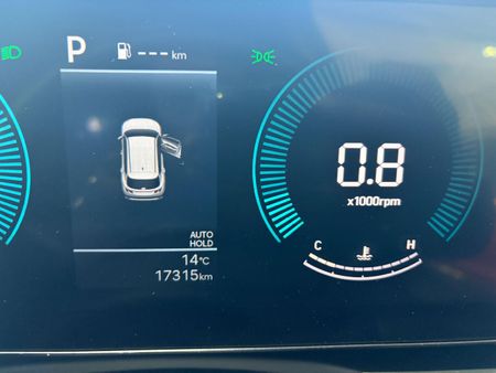 2025-Hyundai-Tucson-20-Premium-Auto_13