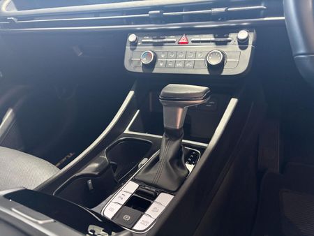 2025-Hyundai-Tucson-20-Premium-Auto_14