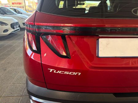 2025-Hyundai-Tucson-20-Premium-Auto_7