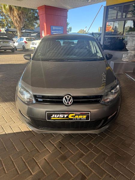 2014-Volkswagen-Polo-16-Comfortline-5-dr_1