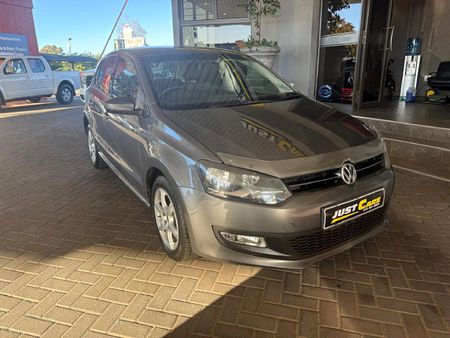 2014-Volkswagen-Polo-16-Comfortline-5-dr_3