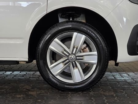 2024-Volkswagen-Kombi-T61-20-TDI-110kW-Auto-Trendline_14