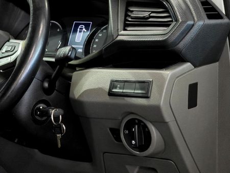 2024-Volkswagen-Kombi-T61-20-TDI-110kW-Auto-Trendline_8