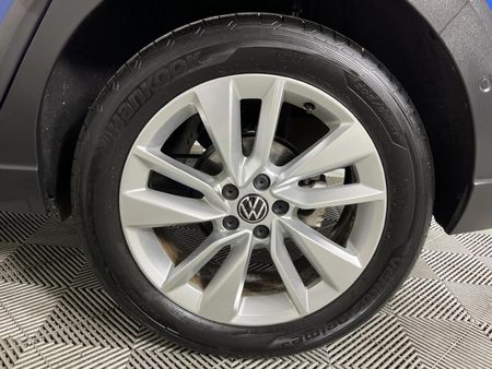 2025-Volkswagen-Taigo-10-TSI-Life-Auto_6