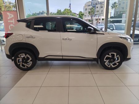 2021-Nissan-Magnite-10T-Acenta-Plus-Auto_2