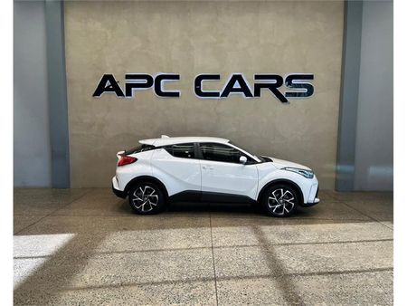 2020-Toyota-C-HR-12T-Plus_1