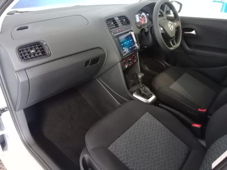 2026-Volkswagen-Polo-Vivo-16-Life_20
