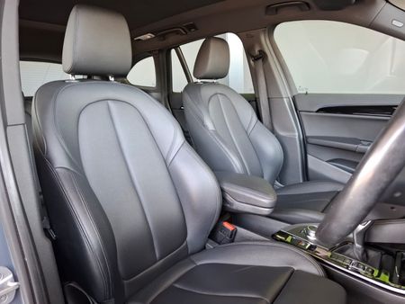 2022-BMW-X1-sDrive18i-M-Sport-Auto_8