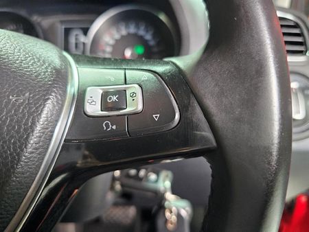 2016-Volkswagen-Polo-12-TSI-Highline-Auto-81kW_16