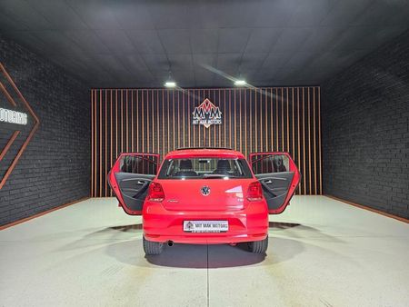 2016-Volkswagen-Polo-12-TSI-Highline-Auto-81kW_24