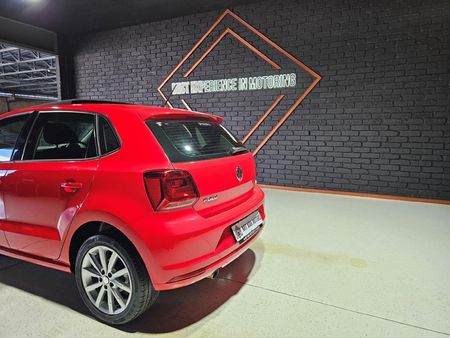 2016-Volkswagen-Polo-12-TSI-Highline-Auto-81kW_28