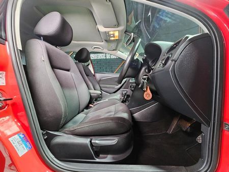 2016-Volkswagen-Polo-12-TSI-Highline-Auto-81kW_8