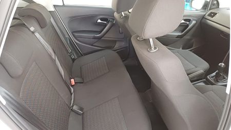 2024-Volkswagen-Polo-Vivo-14-Trendline-5-dr_11