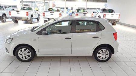 2024-Volkswagen-Polo-Vivo-14-Trendline-5-dr_3