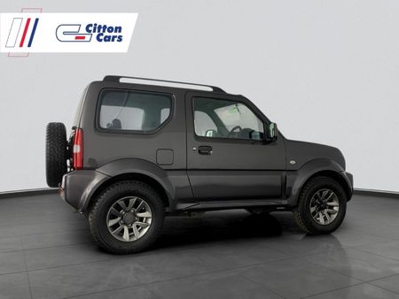 2016-Suzuki-Jimny-13_13