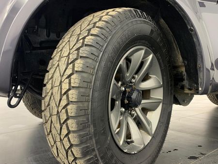 2016-Suzuki-Jimny-13_7