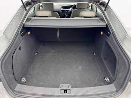 2011-Audi-A5-Sportback-20-TFSI-quattro-Auto_12