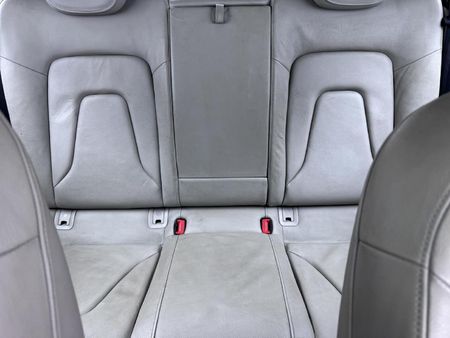 2011-Audi-A5-Sportback-20-TFSI-quattro-Auto_13