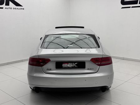 2011-Audi-A5-Sportback-20-TFSI-quattro-Auto_4