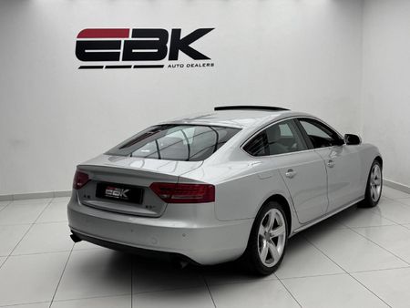 2011-Audi-A5-Sportback-20-TFSI-quattro-Auto_5