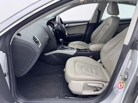 2011-Audi-A5-Sportback-20-TFSI-quattro-Auto_6
