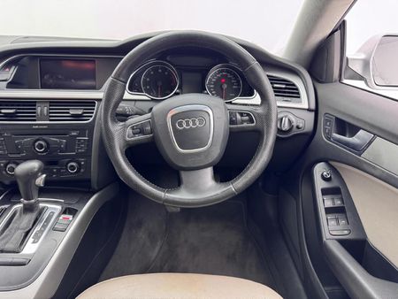 2011-Audi-A5-Sportback-20-TFSI-quattro-Auto_8