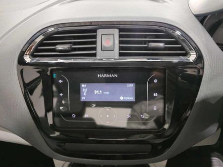2026-TATA-Tiago-12-XM_18
