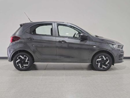2026-TATA-Tiago-12-XM_2