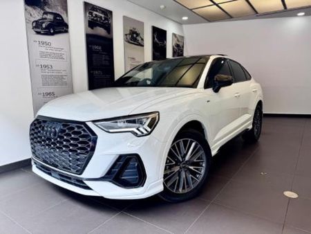 2026-Audi-Q3-Sportback-35TDI-Black-Edition_0
