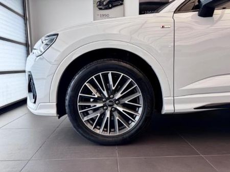 2026-Audi-Q3-Sportback-35TDI-Black-Edition_2