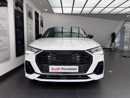 2026-Audi-Q3-Sportback-Black-Edition-35-TFSI_3