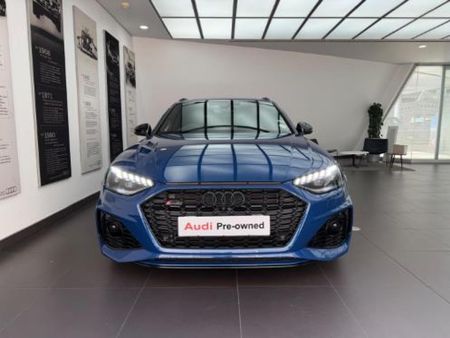 2024-Audi-RS4-Avant-quattro-Auto_1