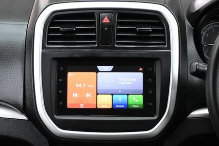 2022-Suzuki-Vitara-Brezza-15-GL_12