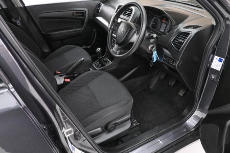 2022-Suzuki-Vitara-Brezza-15-GL_6