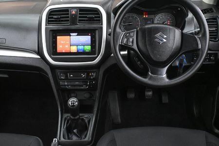 2022-Suzuki-Vitara-Brezza-15-GL_8