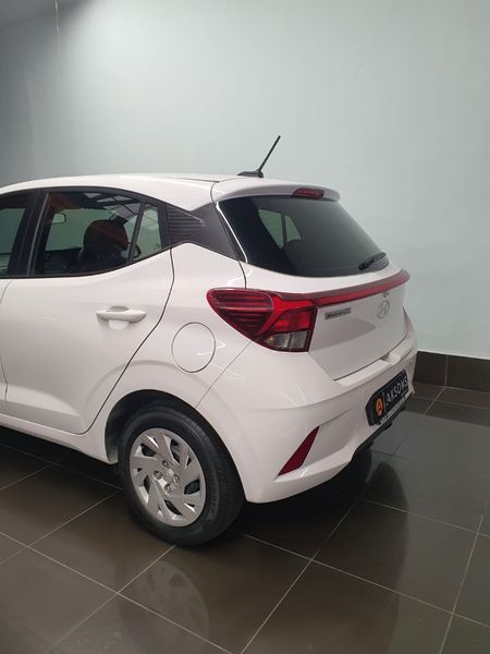 2024-Hyundai-Grand-i10-10-Motion_9