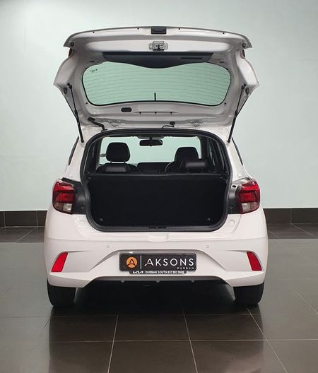 2024-Hyundai-Grand-i10-10-Motion_13