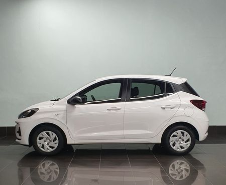 2024-Hyundai-Grand-i10-10-Motion_5