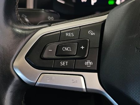 2023-Volkswagen-Polo-10-TSI-Life-Auto-DSG_22