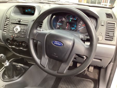 2015-Ford-Ranger-22-TDCi-XL-Double-Cab_16