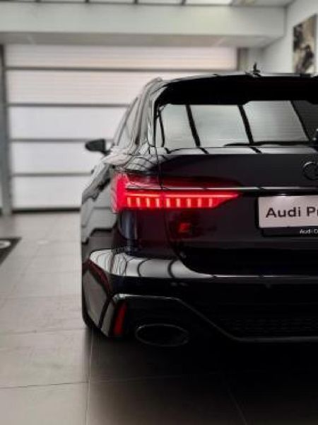 2026-Audi-RS6-Avant-Performance-Auto_5