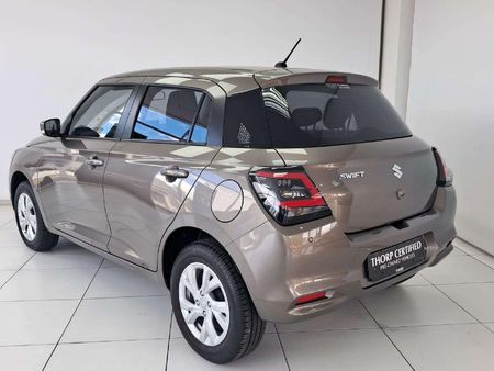 2026-Suzuki-Swift-12-GL_3
