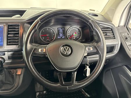 2018-Volkswagen-Kombi-20-BiTDI-Comfort-Auto-132kW_10