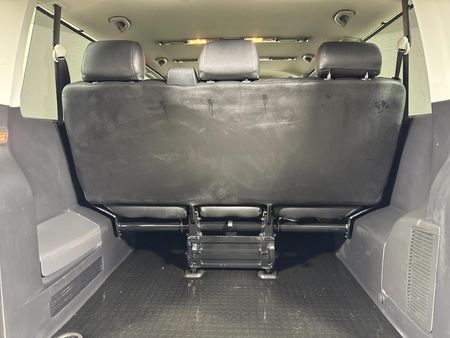 2018-Volkswagen-Kombi-20-BiTDI-Comfort-Auto-132kW_12