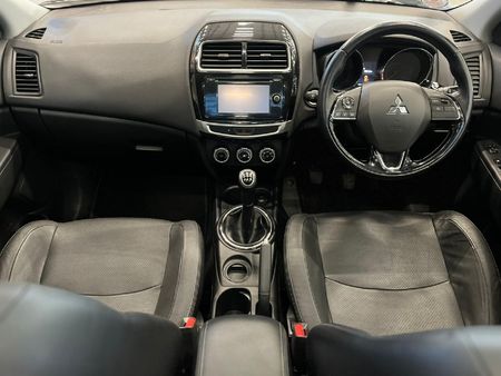 2016-Mitsubishi-ASX-20-GLX-Sport_9