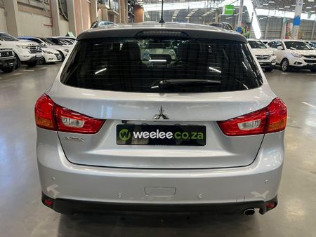 2016-Mitsubishi-ASX-20-GLX-Sport_3