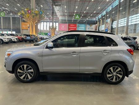 2016-Mitsubishi-ASX-20-GLX-Sport_5