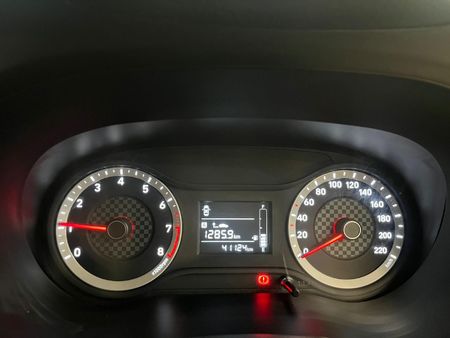 2024-Hyundai-Grand-i10-10-Motion-Cargo-panel-van_10