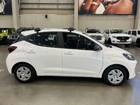 2024-Hyundai-Grand-i10-10-Motion-Cargo-panel-van_7